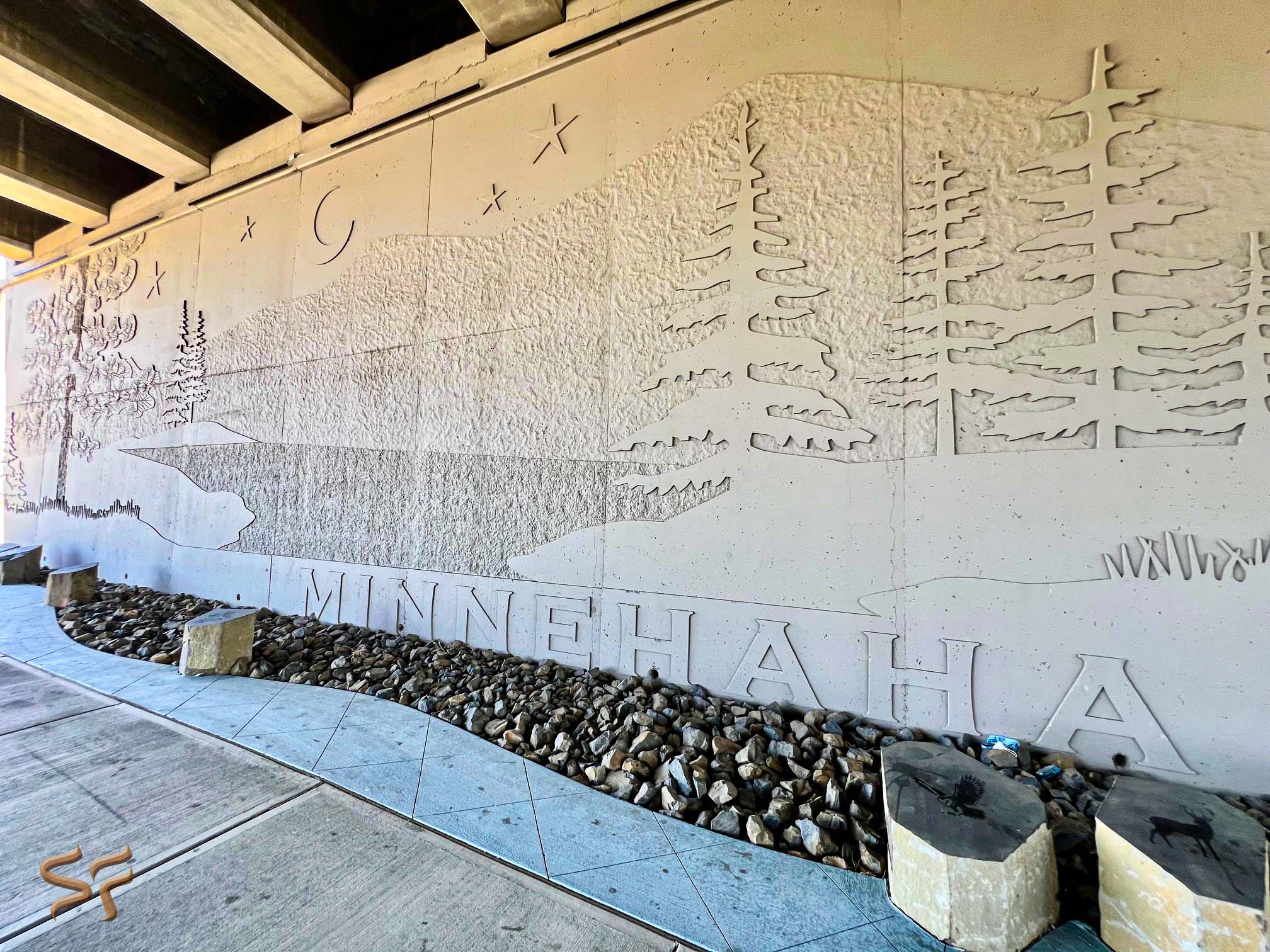 Pedestrian underpass formliner